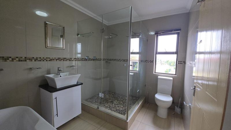 3 Bedroom Property for Sale in Gateway Manor North West